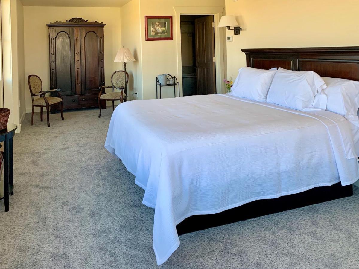 Annie'S Place Bed & Breakfast โบล์เดอร์ทาวน์ ภายนอก รูปภาพ