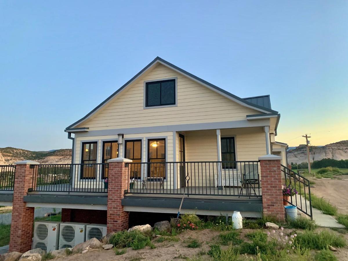 Annie'S Place Bed & Breakfast โบล์เดอร์ทาวน์ ภายนอก รูปภาพ